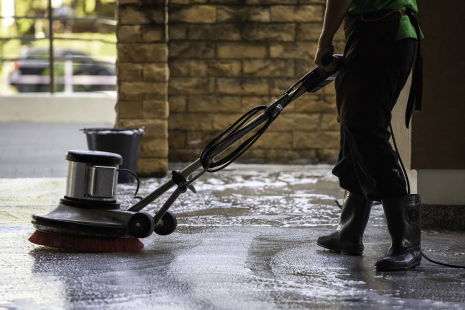 A clean business is a productive business. We offer comprehensive cleaning services for commercial spaces, including retail stores, restaurants, and warehouses.